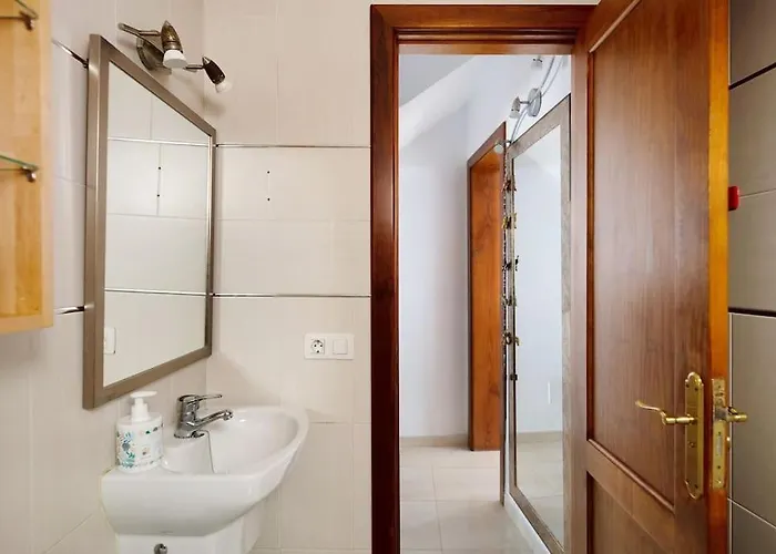 Casa Luisa Anclada Frente Al Mar Arrieta (Lanzarote)