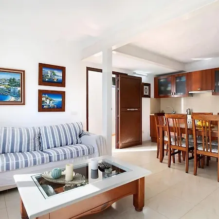 Casa Luisa Anclada Frente Al Mar Lejlighed Arrieta (Lanzarote)