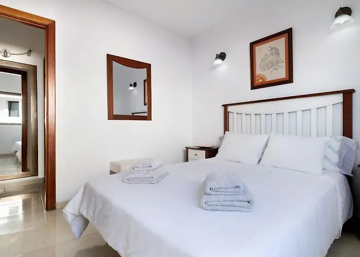 Casa Luisa Anclada Frente Al Mar * Arrieta (Lanzarote)